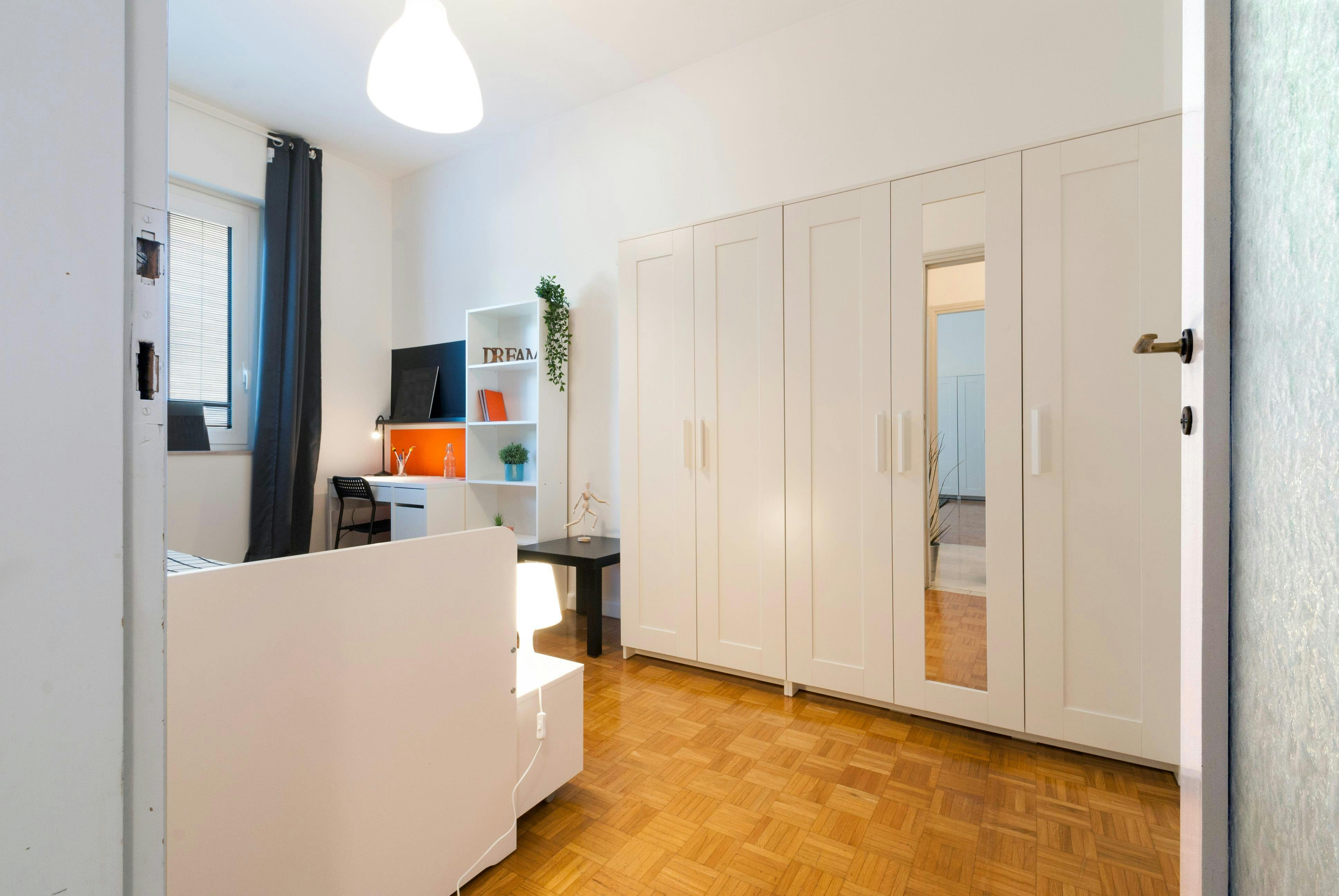Private room for rent for €500 per month in Bergamo, Via Divisione Julia