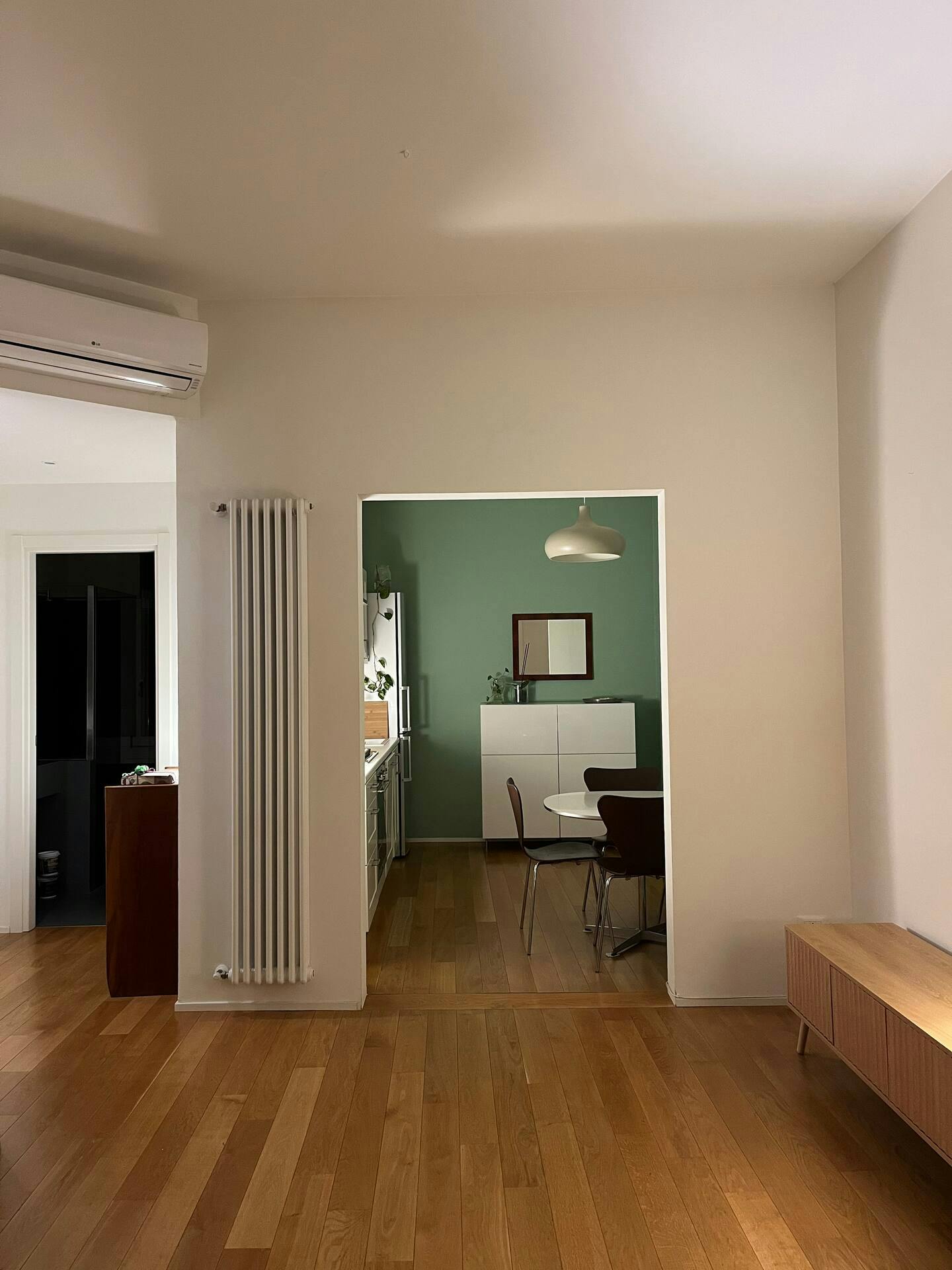 Apartment for rent for €1,000 per month in Bologna, Via Francesco Roncati