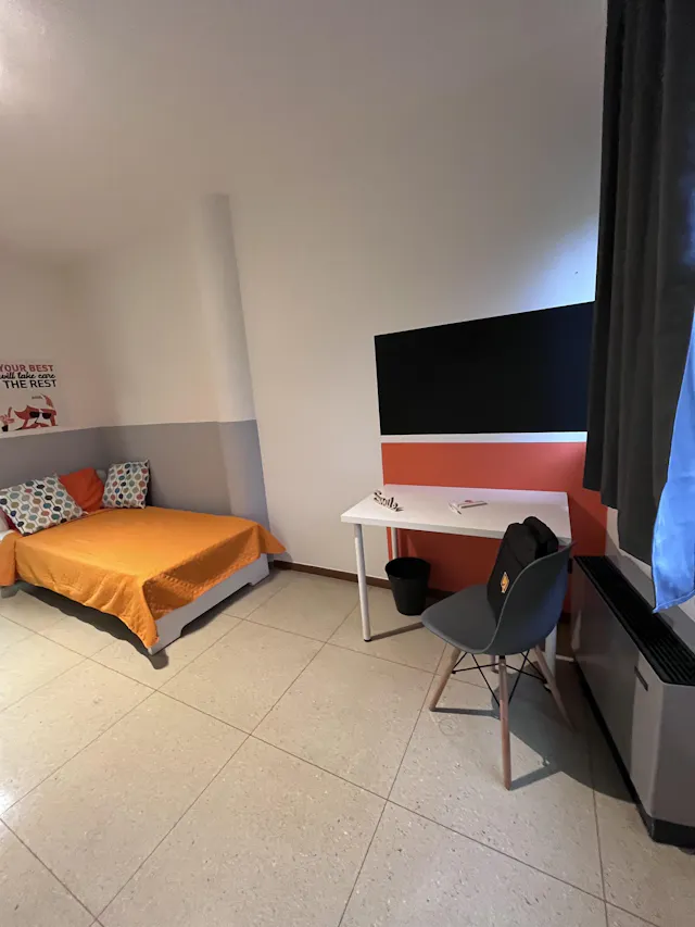 Private room in Via del Brennero, Trento (1700439) room image 1