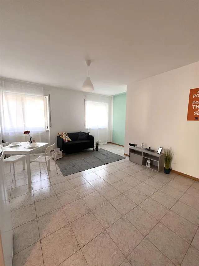 Private room in Via Bolzano, Trento room image 1
