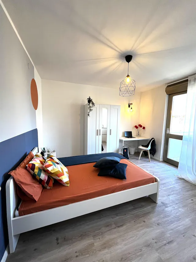 Private room in Corso 3 Novembre, Trento (1700509) room image 1