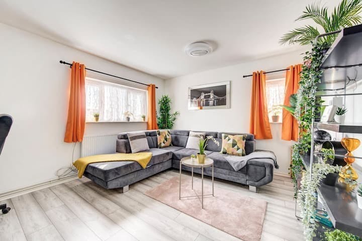Appartamento in affitto a 9999 £ al mese a London, Mitchellbrook Way
