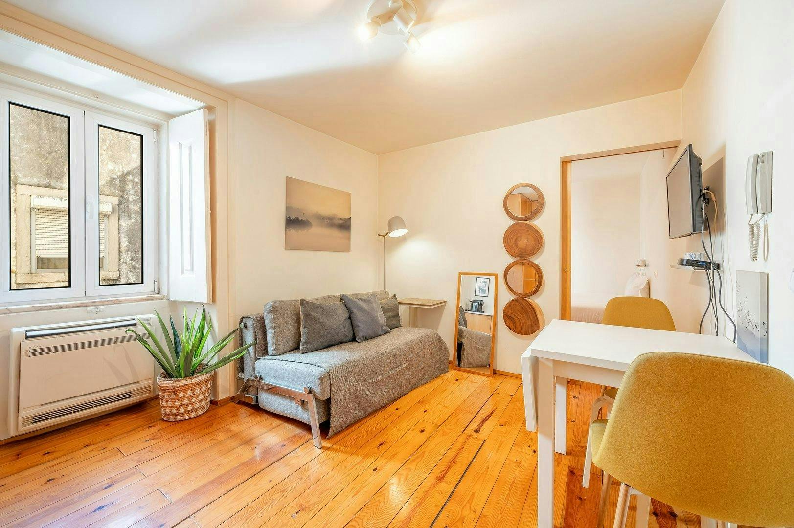 Apartment for rent for €10 per month in Lisbon, Travessa do Corpo Santo