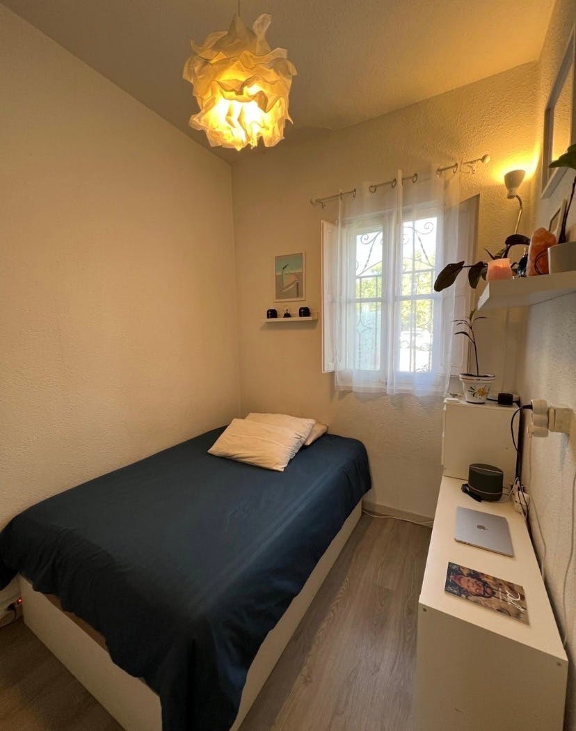 Private room for rent for €460 per month in Madrid, Calle Inglaterra