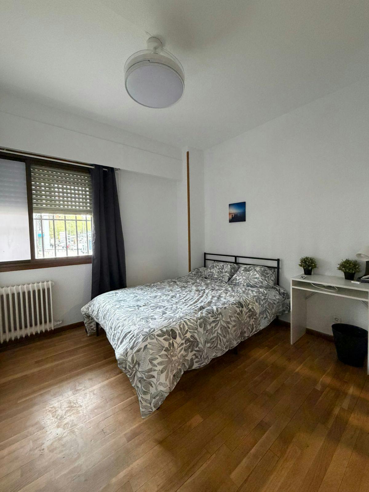 Single room Madrid, 1 bed, 10m² — photo 1