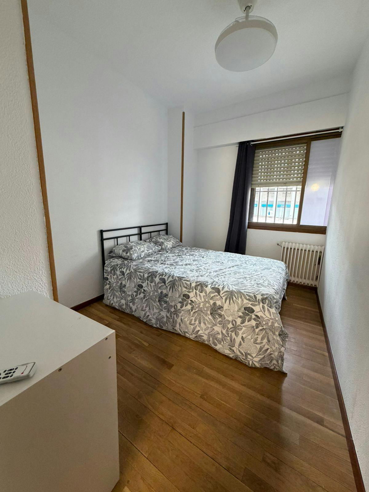 Single room Madrid, 1 bed, 10m² — photo 1