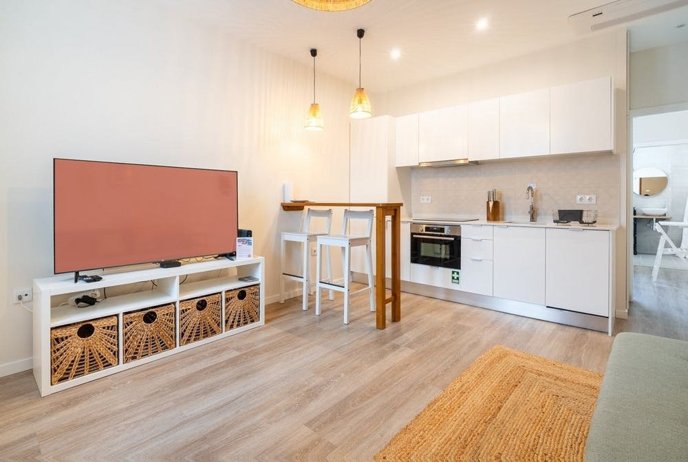 Apartment for rent for €10 per month in Machico, Caminho do Larano