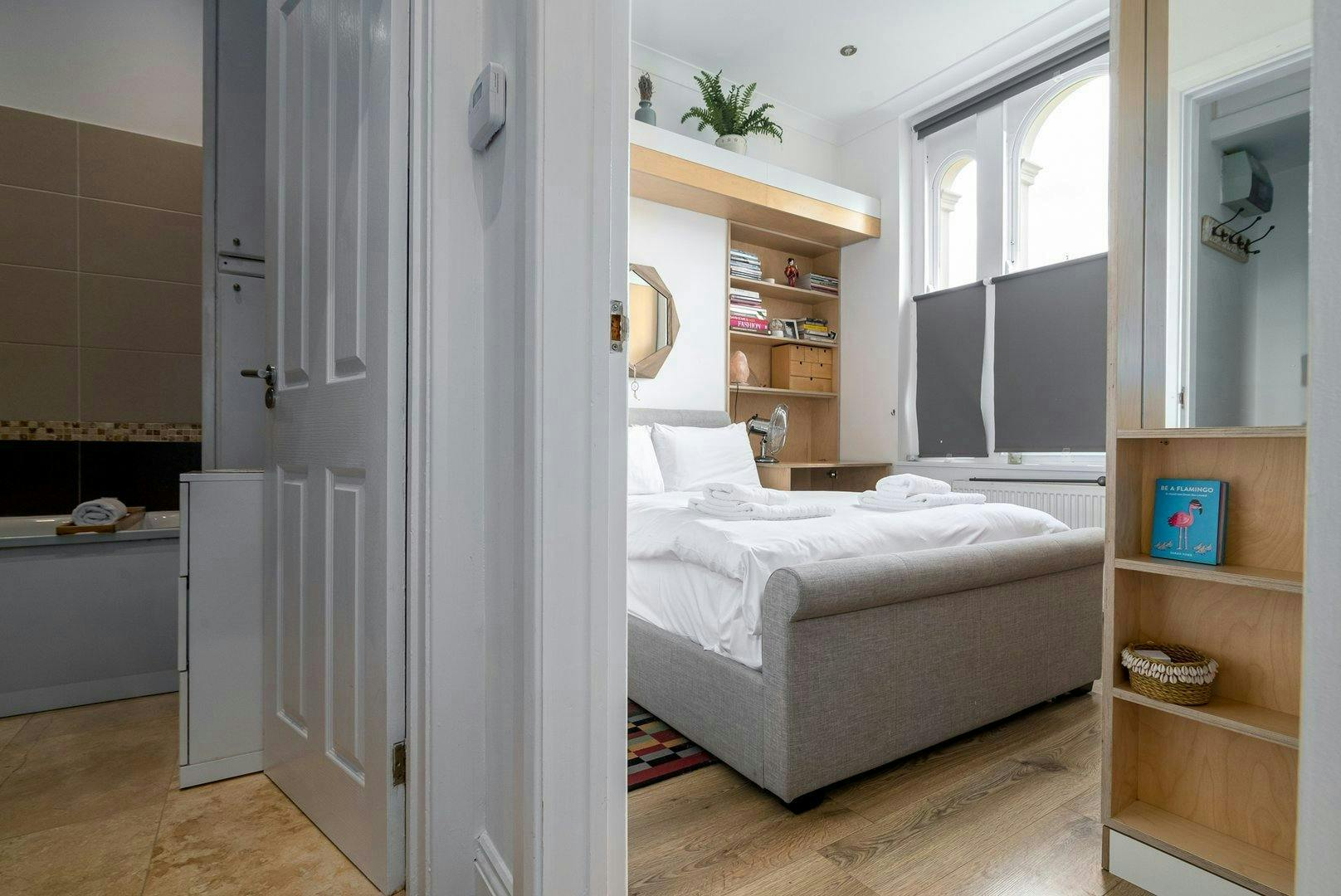 Mieszkanie do wynajęcia za 9999 GBP miesięcznie w mieście London, West Green Road