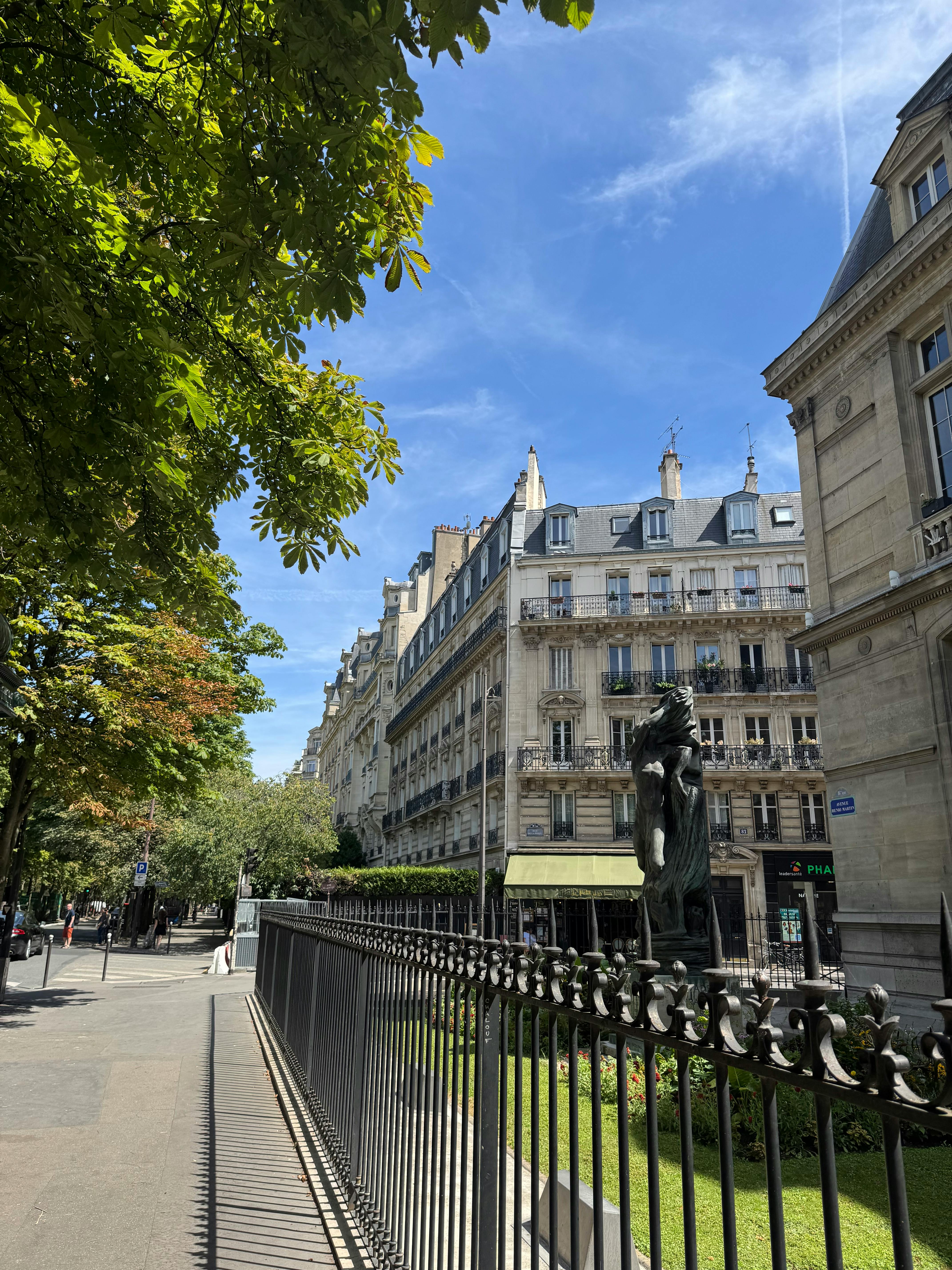 Apartment Paris — photo 17