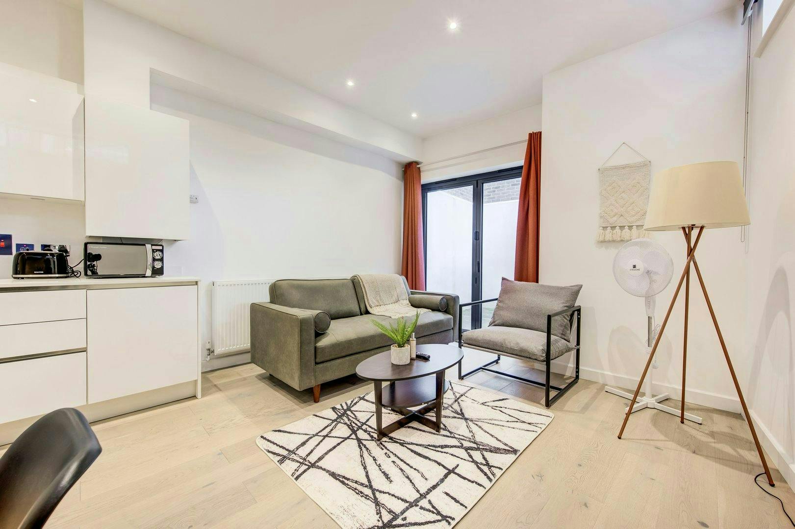 Apartment London, 2 beds — photo 1