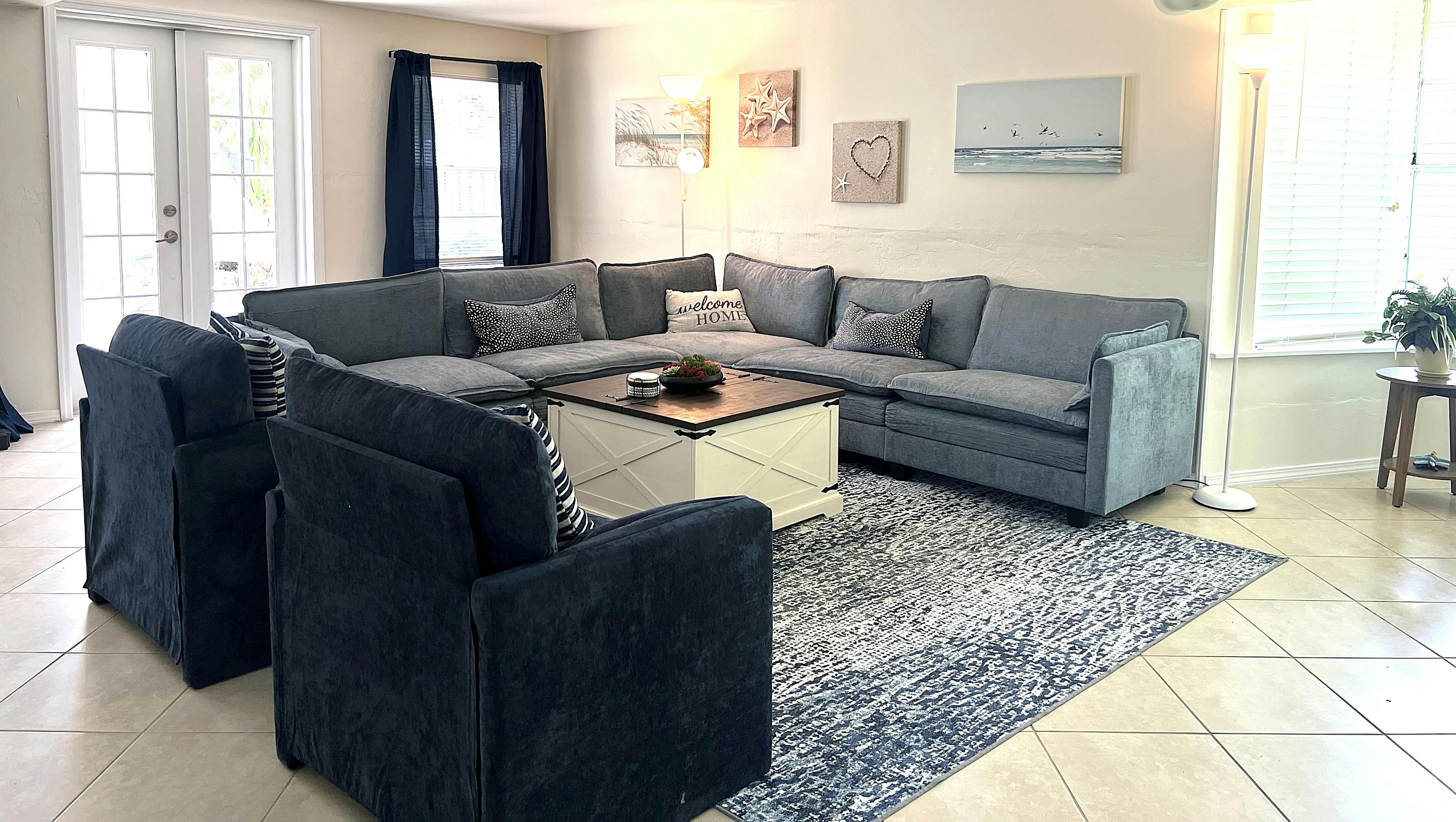 Maison à louer pour $2,851/mois à Fort Myers, East Riverside Drive