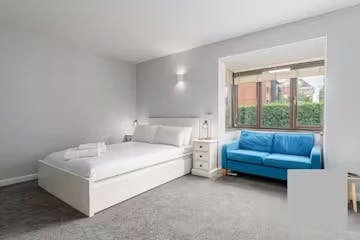 Garsonieră de închiriat pentru 9.999 GBP pe lună în London, Palmerston Road