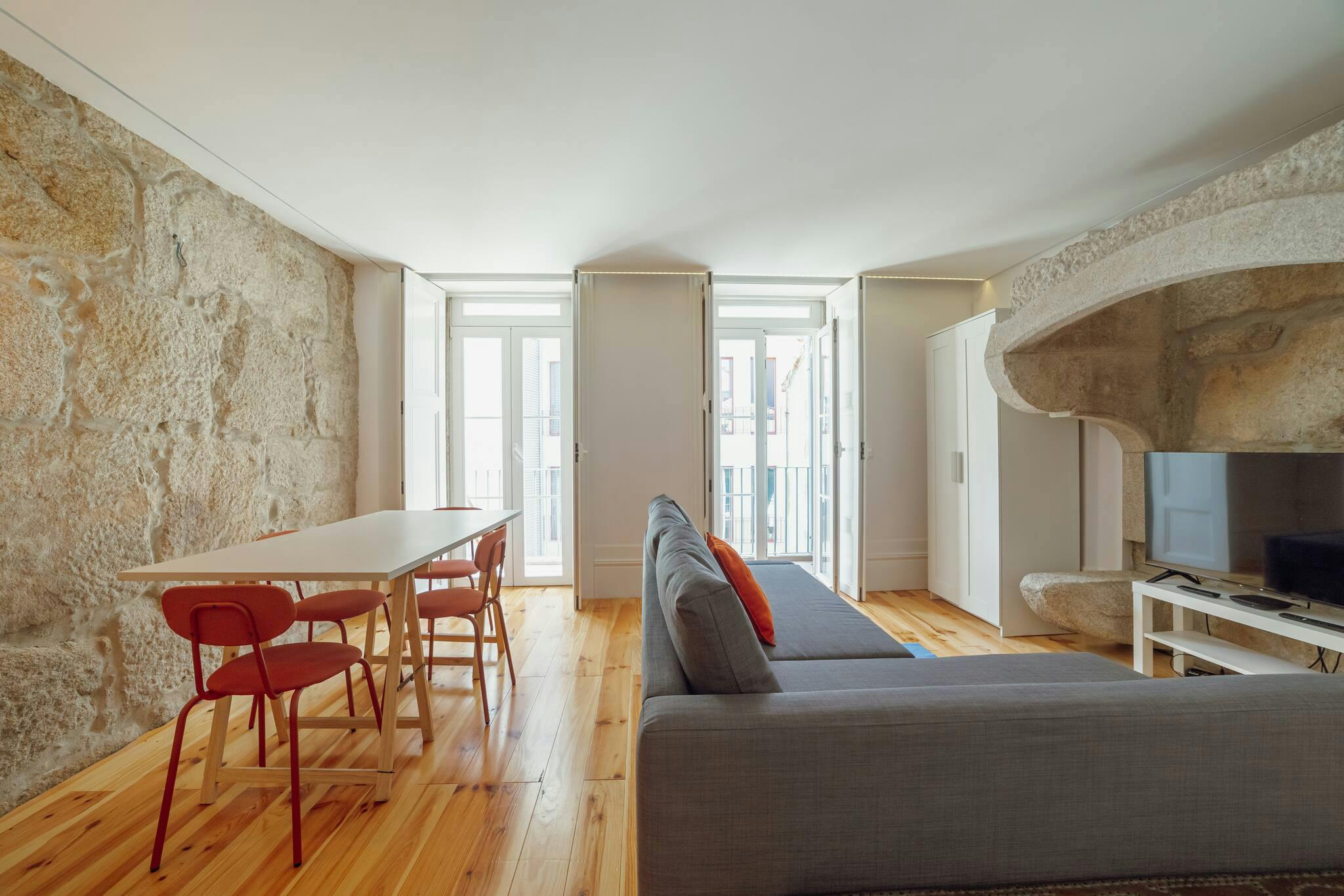 Apartment Porto, 1 bed — photo 1