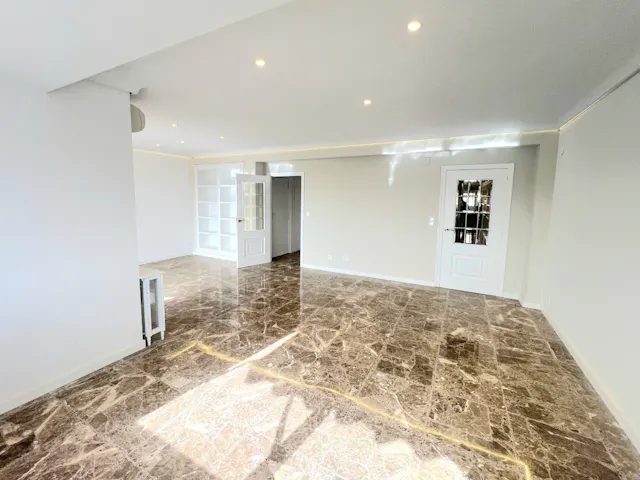 3-Bedroom Apartment in Carrer de Sant Vicent Màrtir, Valencia (1701061) room image 2