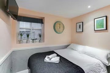 Studio for rent for £9,999 per month in London, Leonard Street