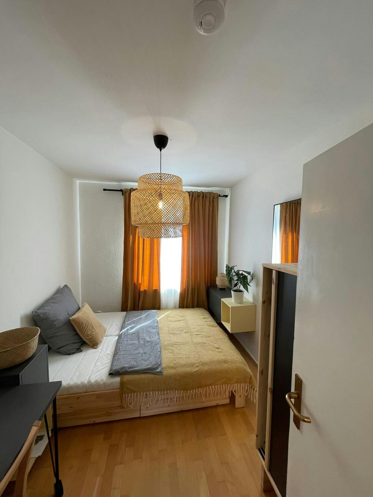 Single room Frankfurt Am Main, 1 bed, 10m² — photo 1