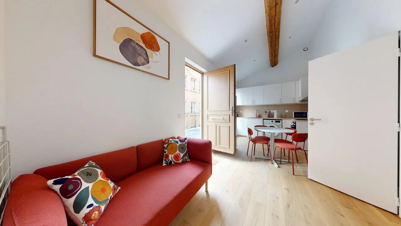 Rue de la Vieille, Lyon preview