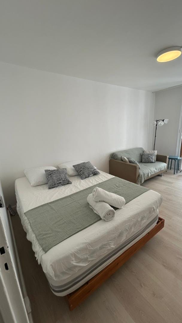 Boulevard Bessières, Paris preview