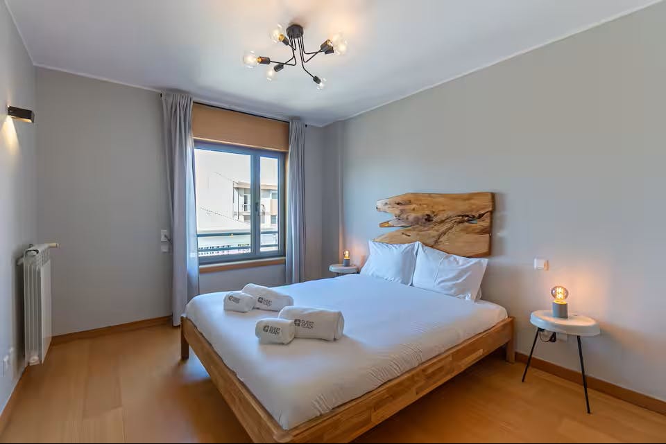 Travessa de Monsanto, Porto preview