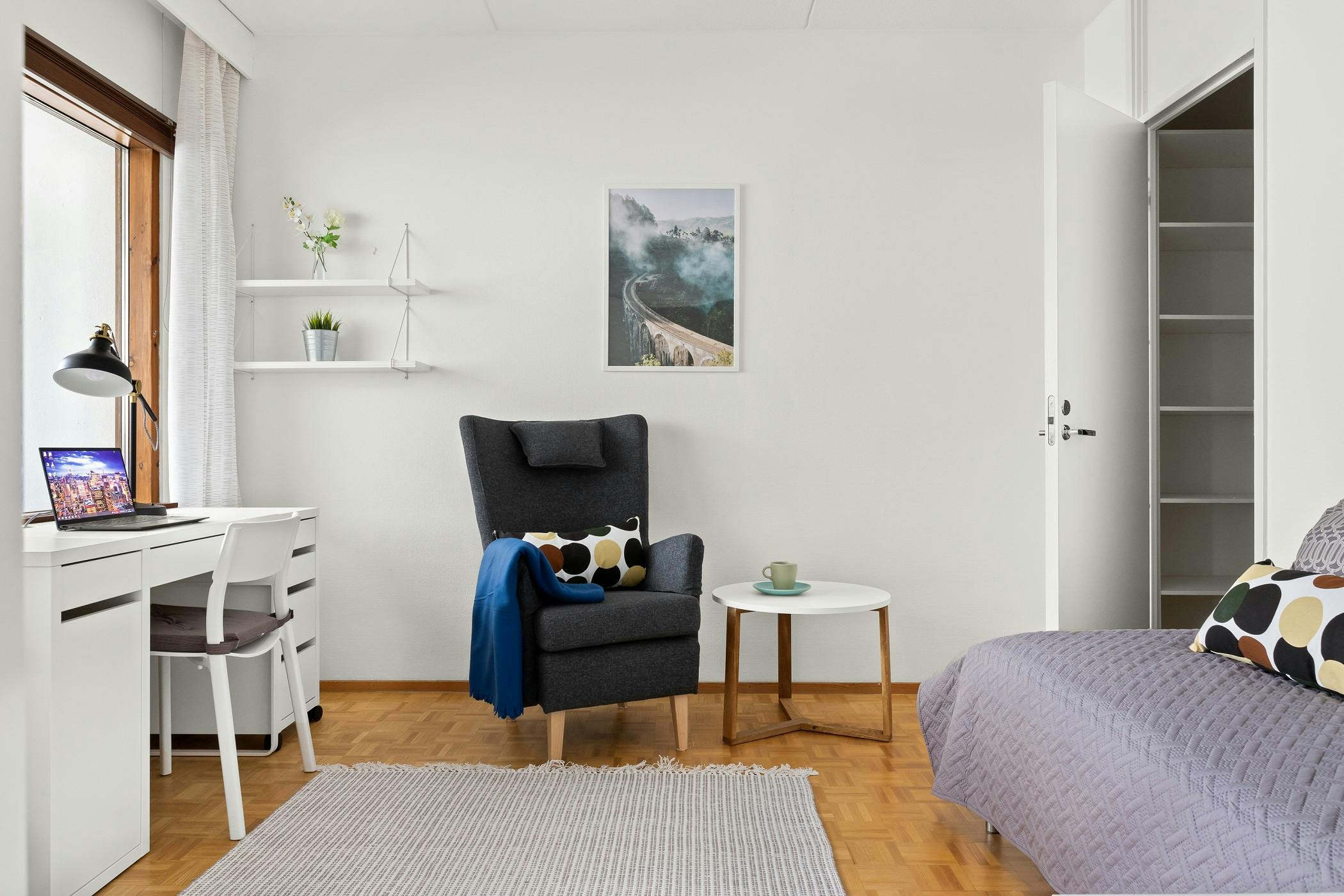 Klaneettitie, Helsinki preview