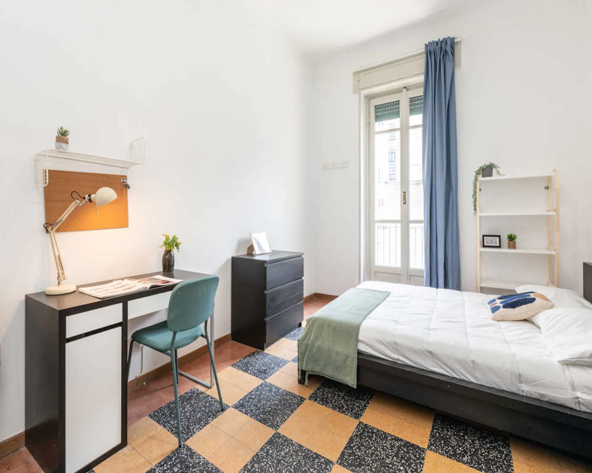 Via Alfonso Corti, Milan preview