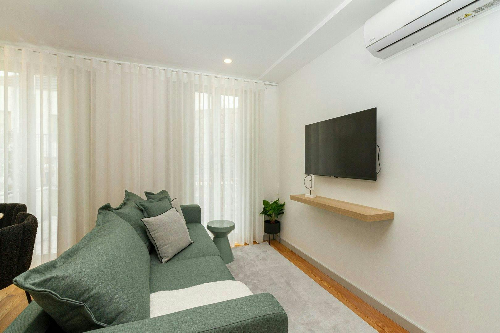 Rua da Vitória, Porto preview