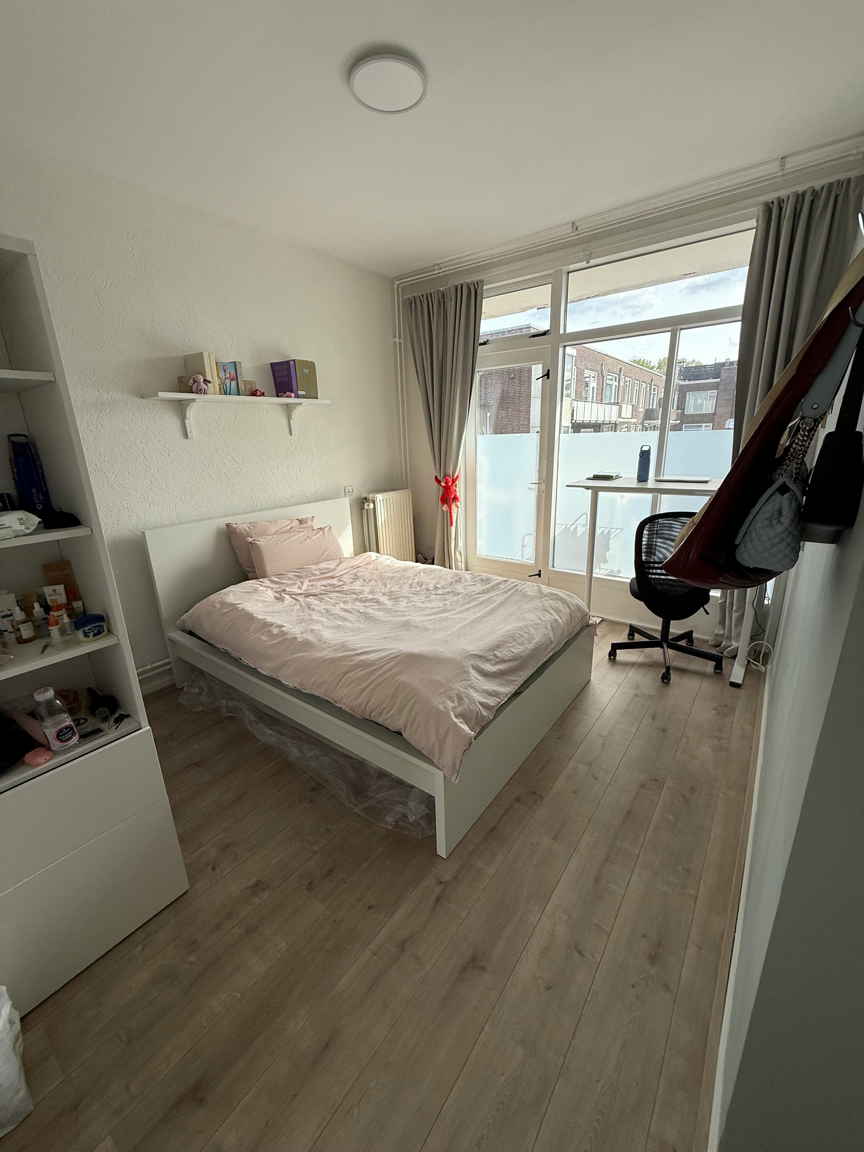 Single room Rotterdam, 1 bed, 12m² — photo 1
