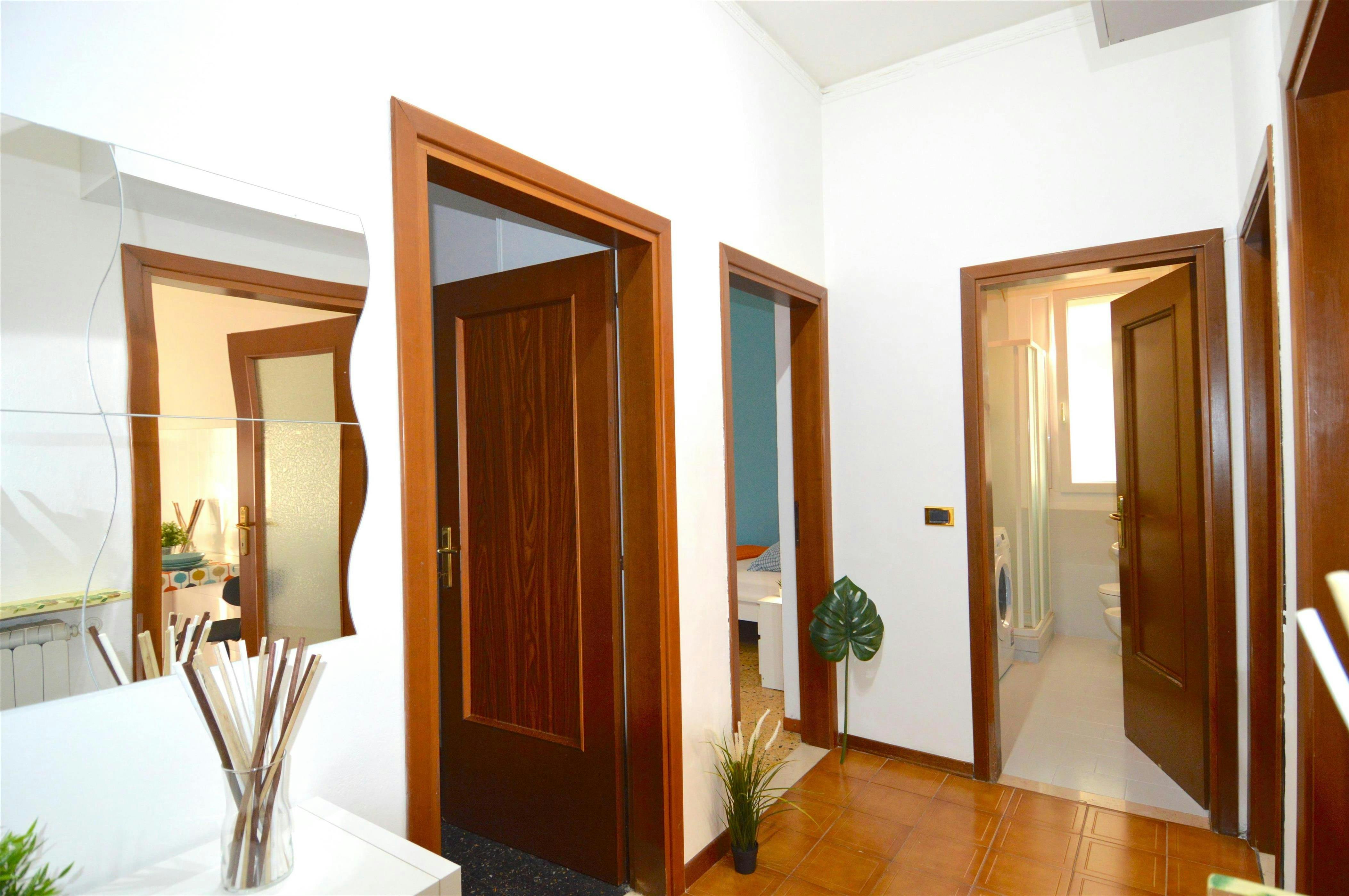 Single room Modena, 1 bed, 17m² — photo 9