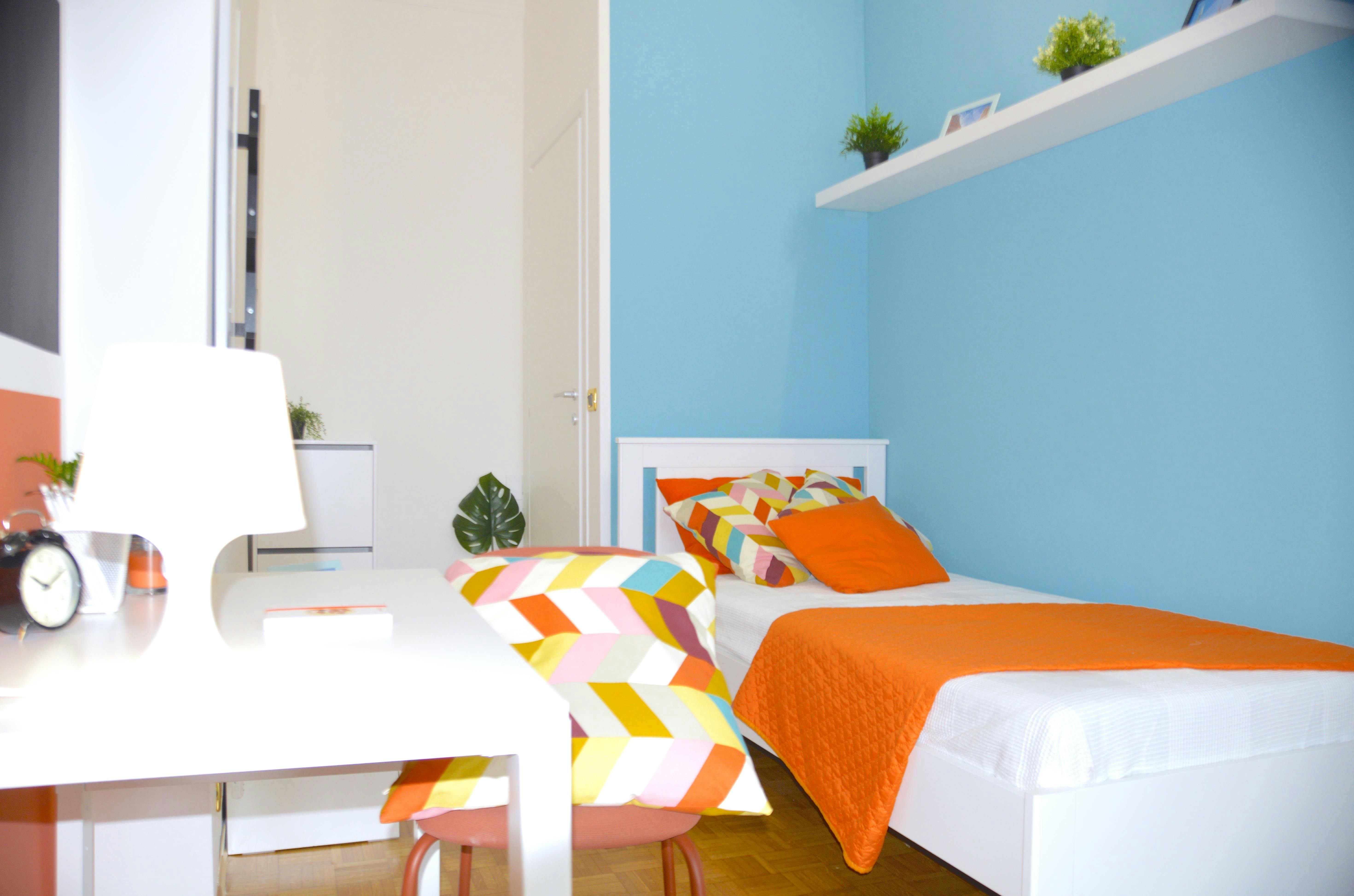 Single room Modena, 1 bed, 10m² — photo 2