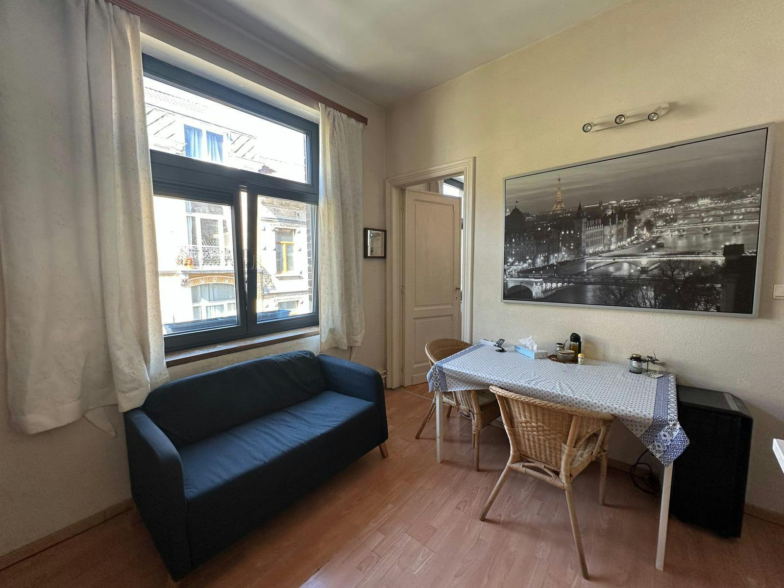 Apartment for rent for €700 per month in Ixelles, Rue de la Levure