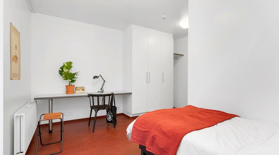 Private room for rent for ISK 136,614 per month in Reykjavík, Sæmundargata