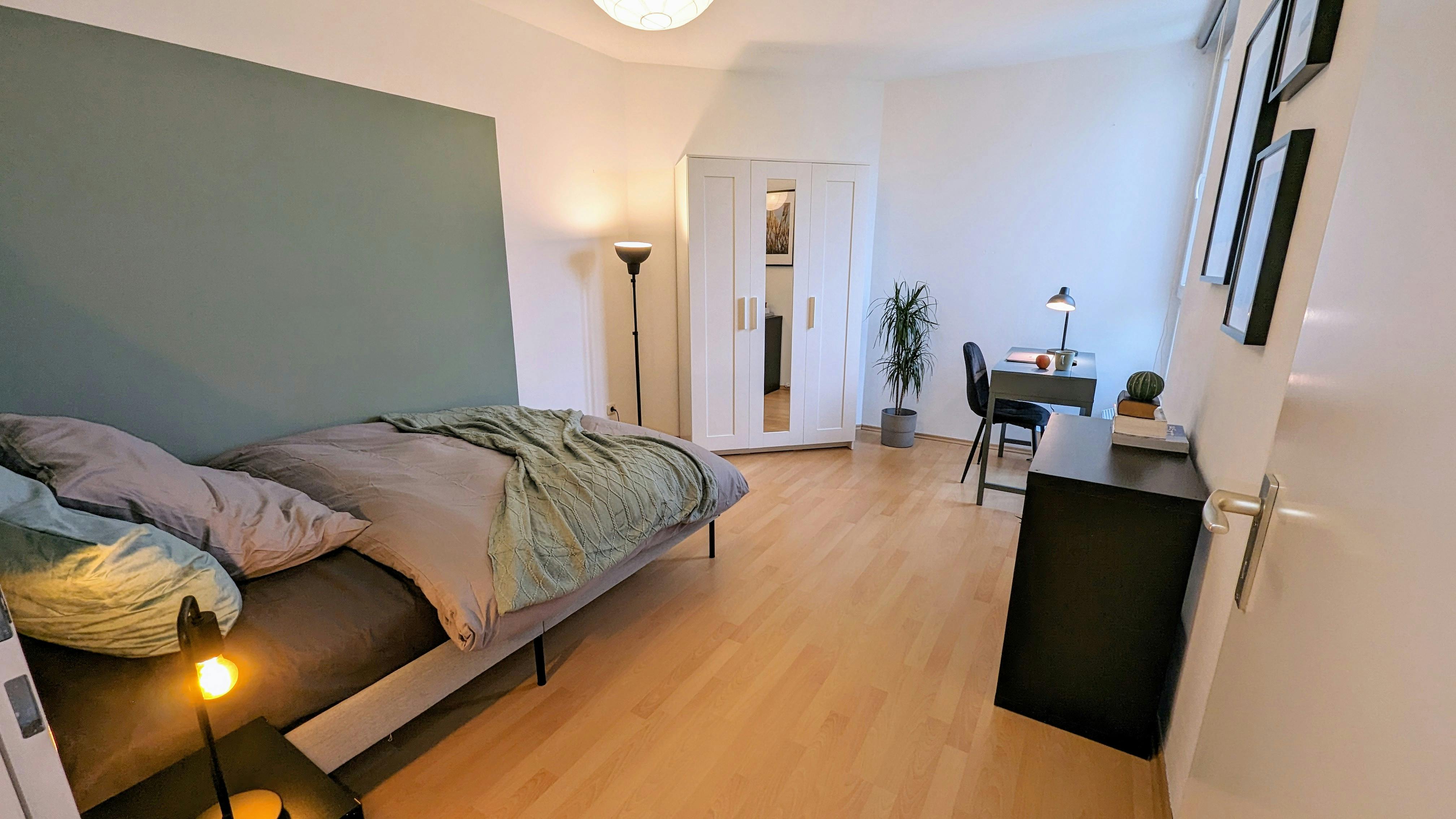 Private room in Stiftsbogen, Munich (1701419) ROOM 2