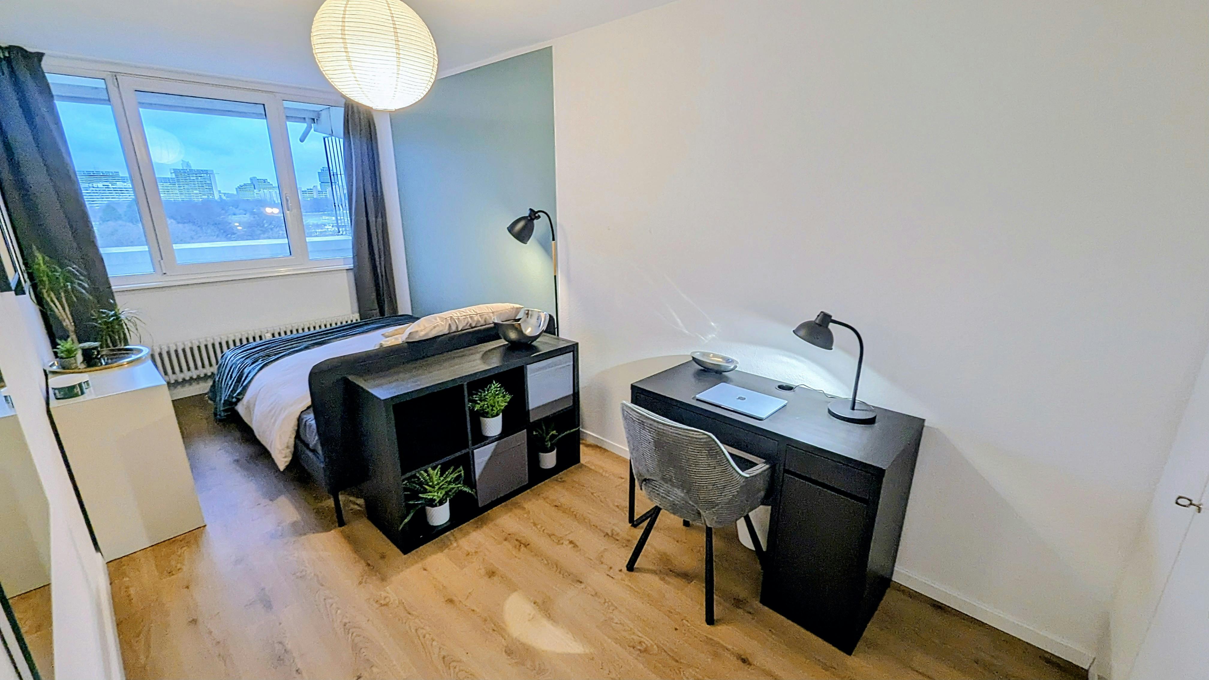 Werner-Friedmann-Bogen, Munich preview