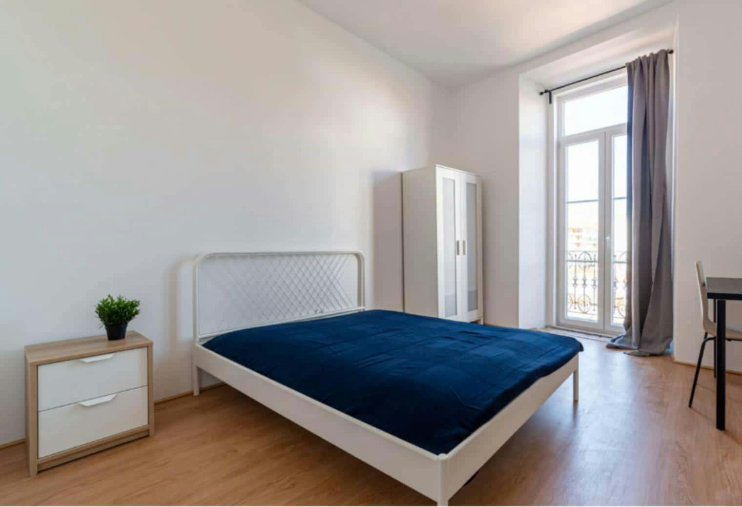 Stanza privata in affitto a 525 € al mese a Lisbon, Estrada de Benfica