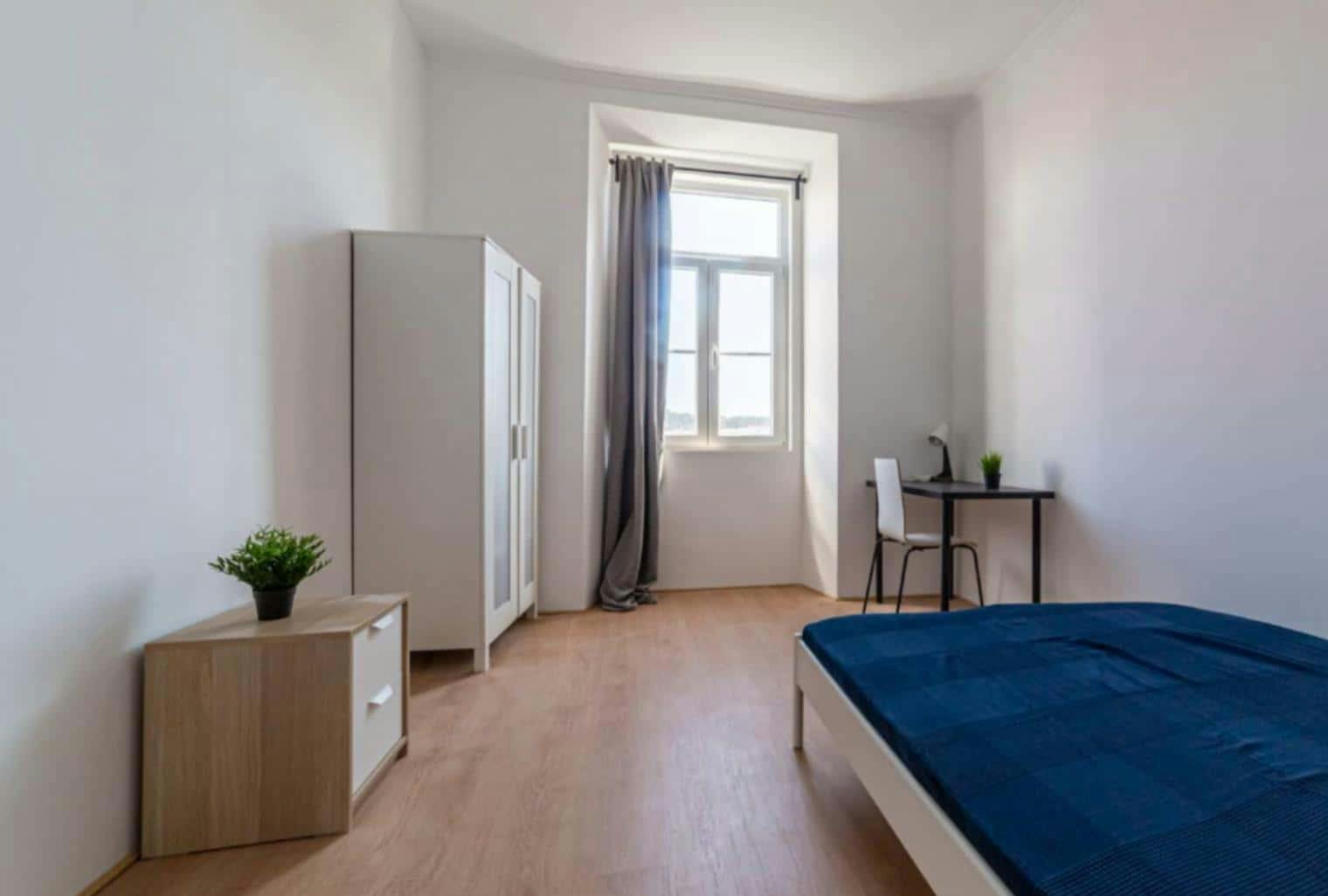 Stanza privata in affitto a 525 € al mese a Lisbon, Estrada de Benfica