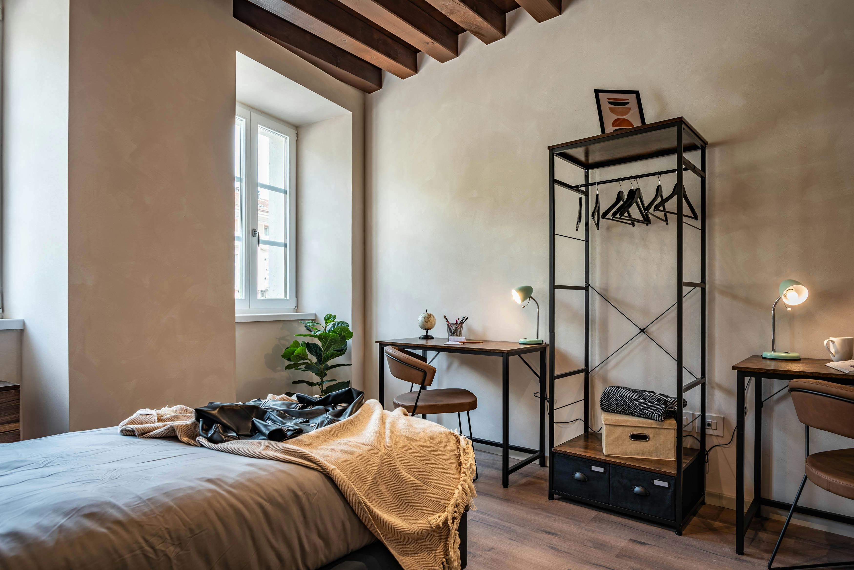 Shared room in Via Paganini, Rovereto (1701691) room image 1