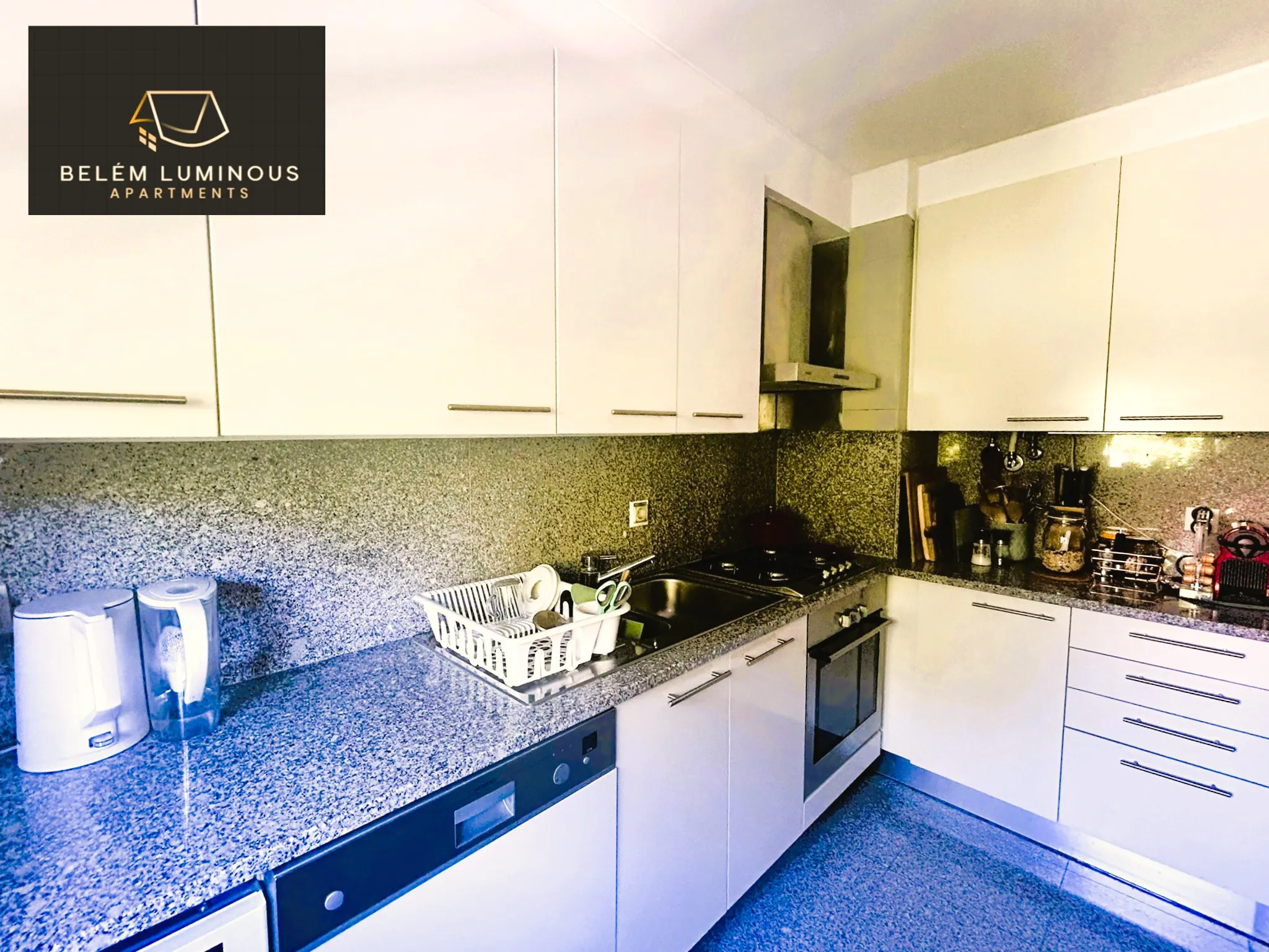 3-Bedroom Apartment in Rua Artur Lamas, Lisbon (1701717) ROOM 2