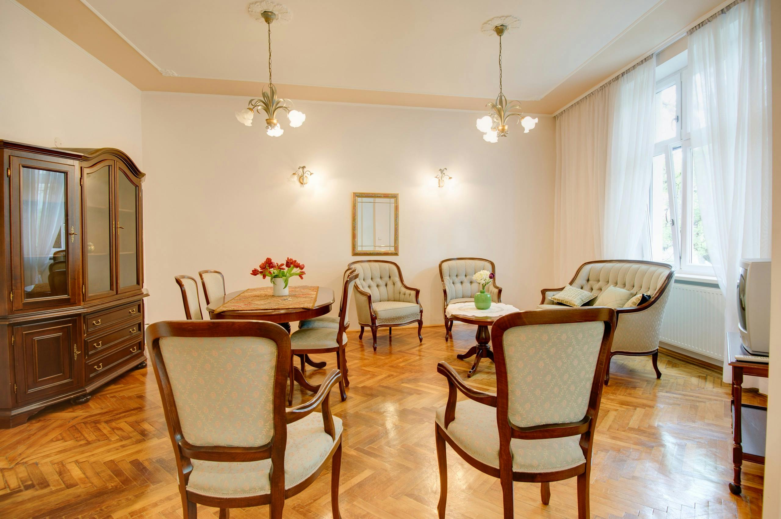 Servitengasse, Vienna preview