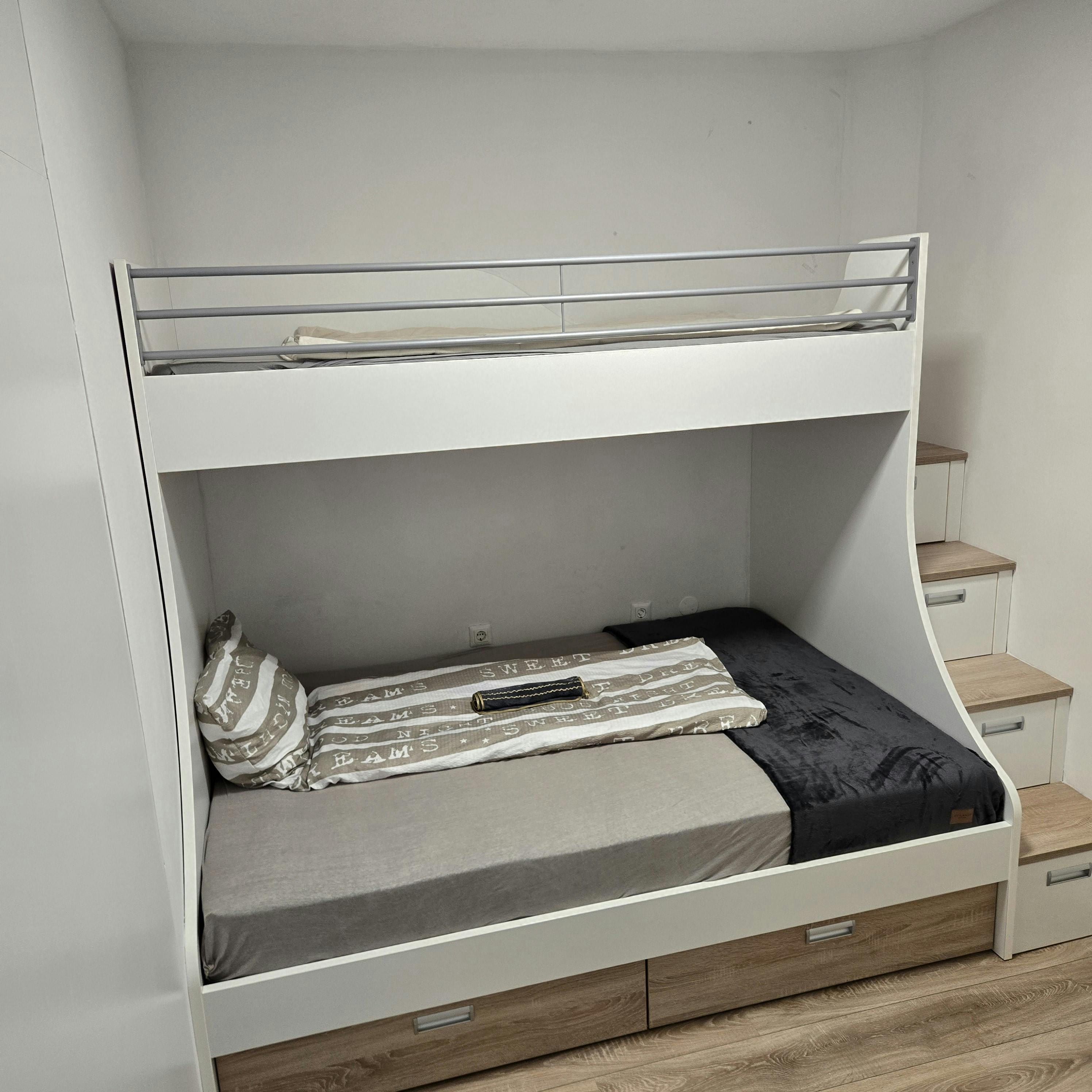 Medvedova cesta, Ljubljana preview