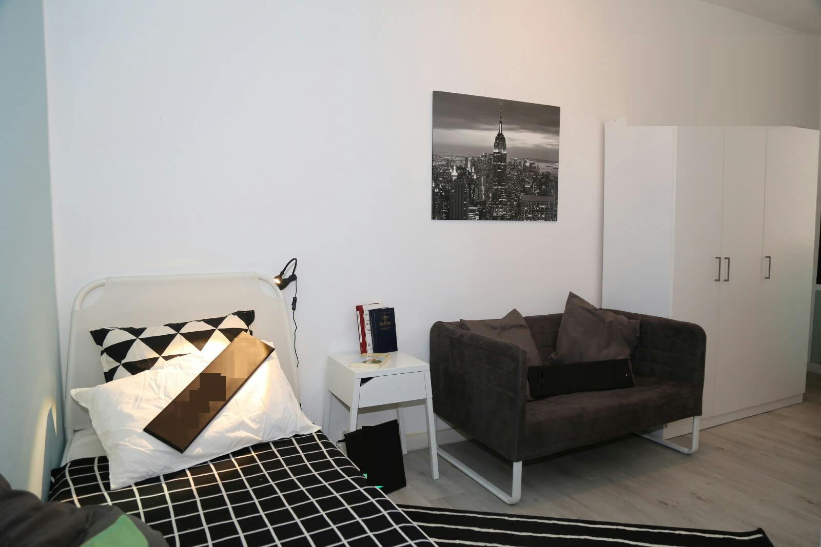 preview gallery tile