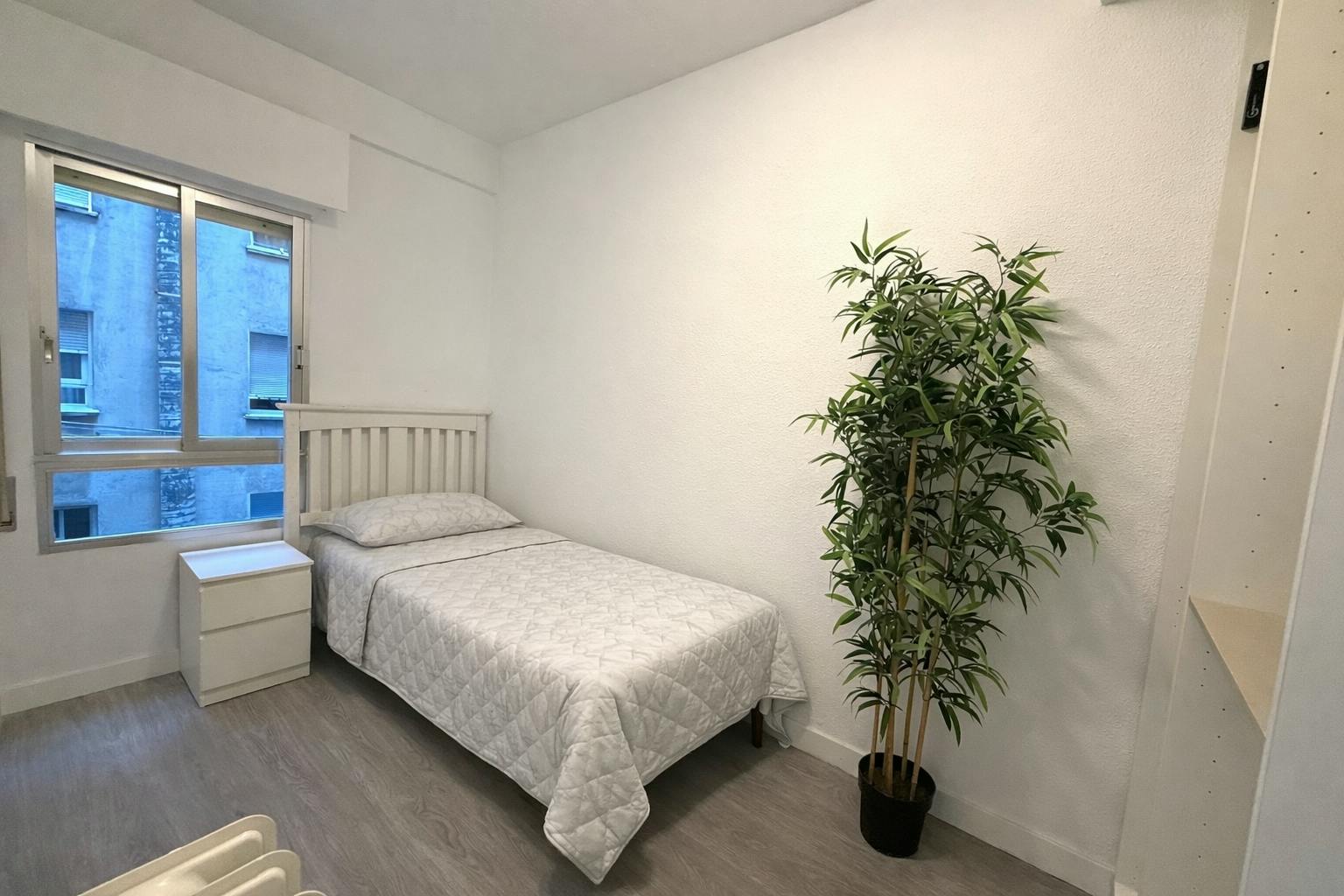 Calle de la Isla de Ons, Madrid preview