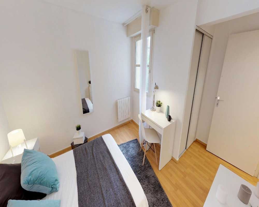 Private room for rent on Rue Ratisbonne, Lille