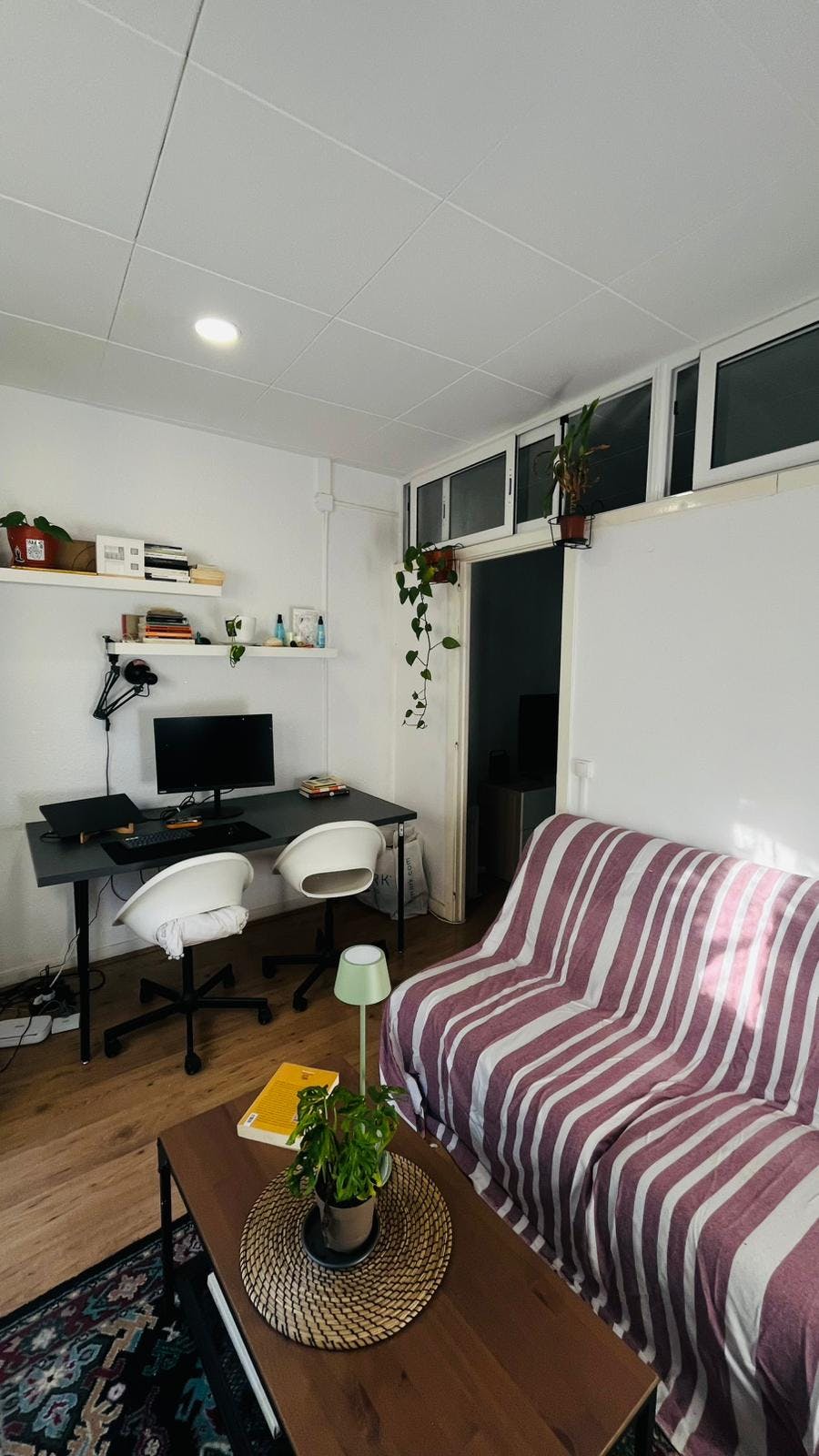 Wohnung zu mieten für 1.050 € pro Monat in Barcelona, Carrer de la Formatgeria
