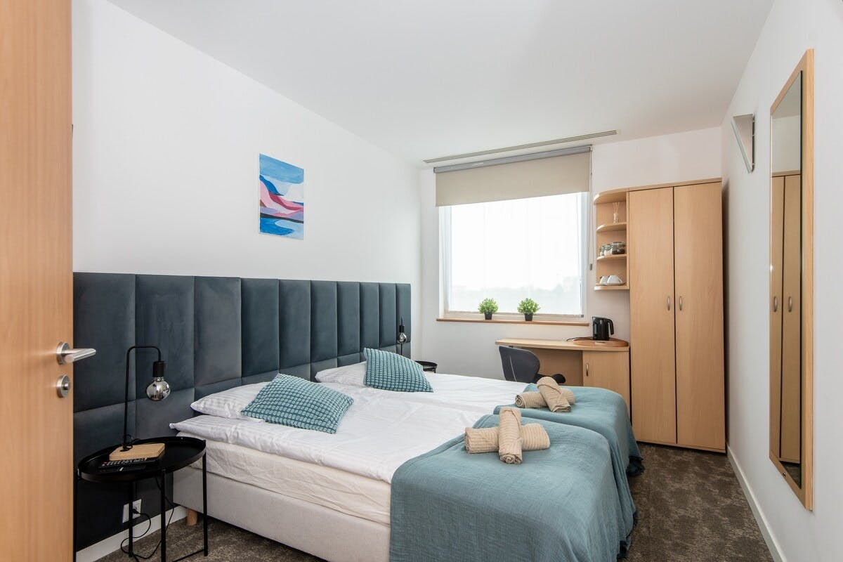 Estudio  en alquiler por 4236 PLN al mes en Poznań, Lechicka