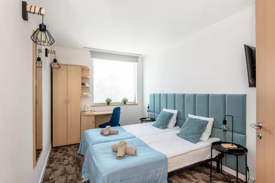 Studio for rent for PLN 4,231 per month in Poznań, Lechicka