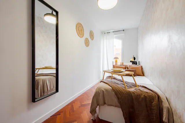 Private room in Calle de Ulises, Madrid (1702088) room image 1