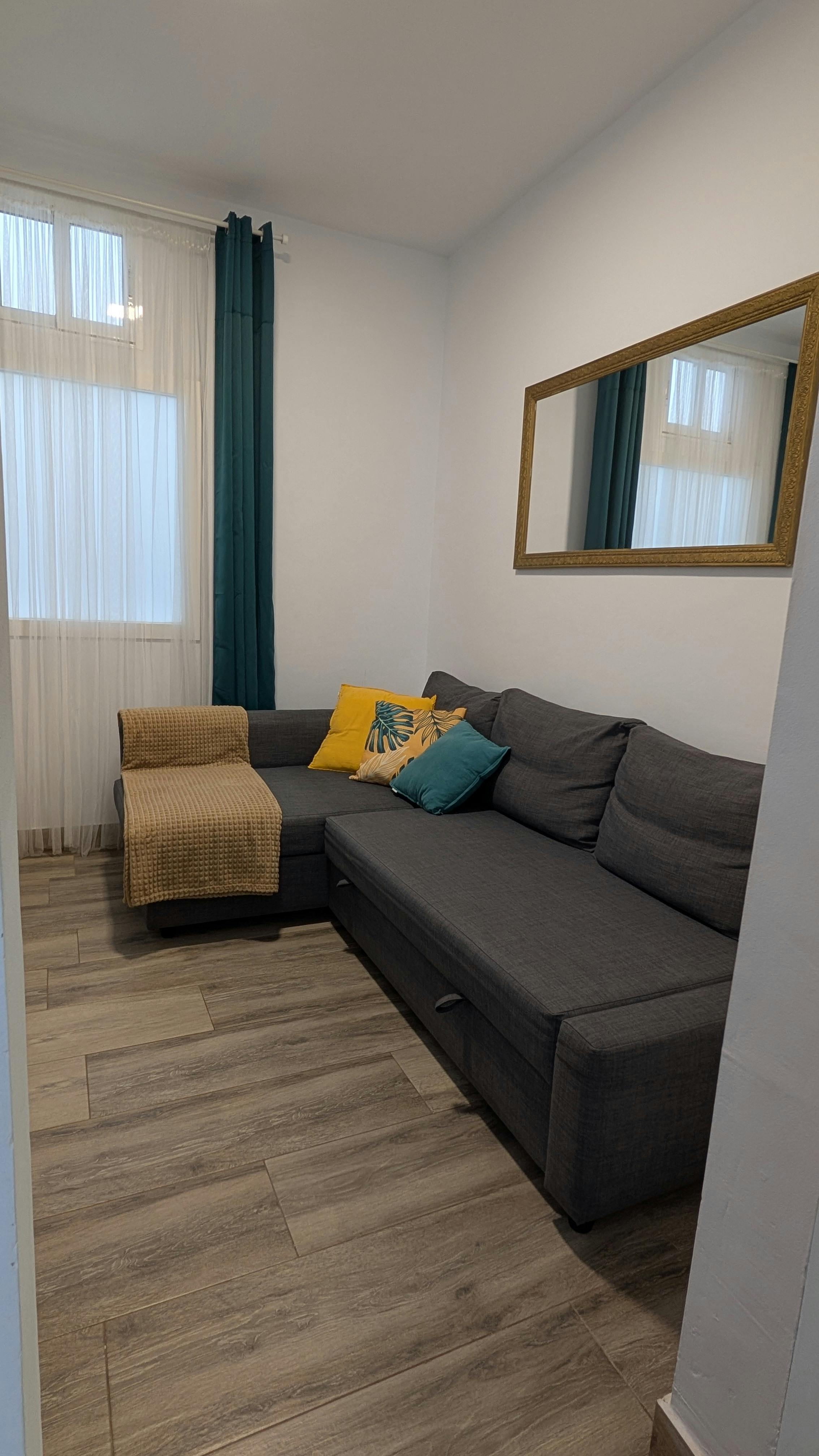 Wohnung zu mieten für 990 € pro Monat in Telde, Calle Artemi Semidán