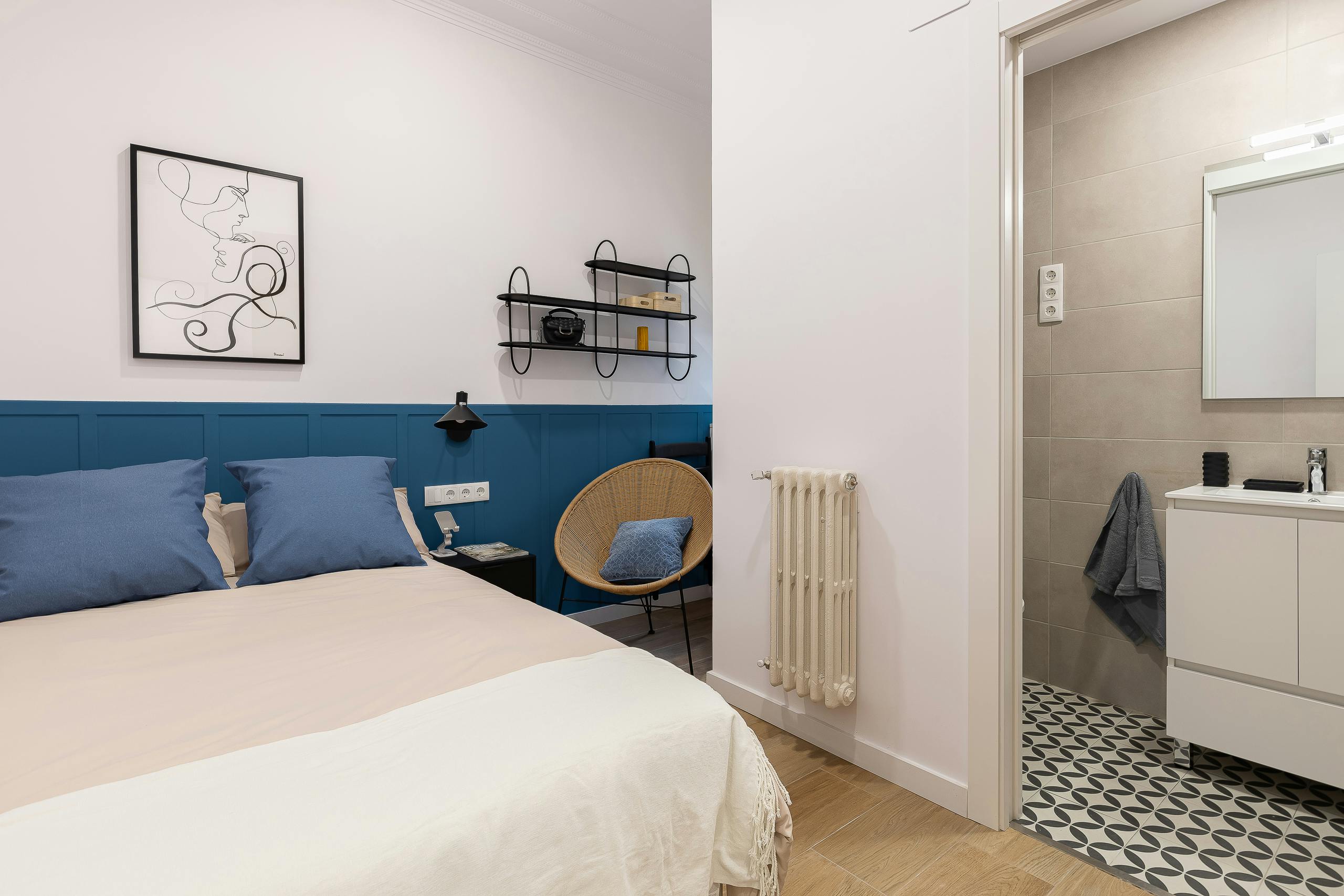 Shared room in Carrer de Muntaner, Barcelona (1702177) room image 1
