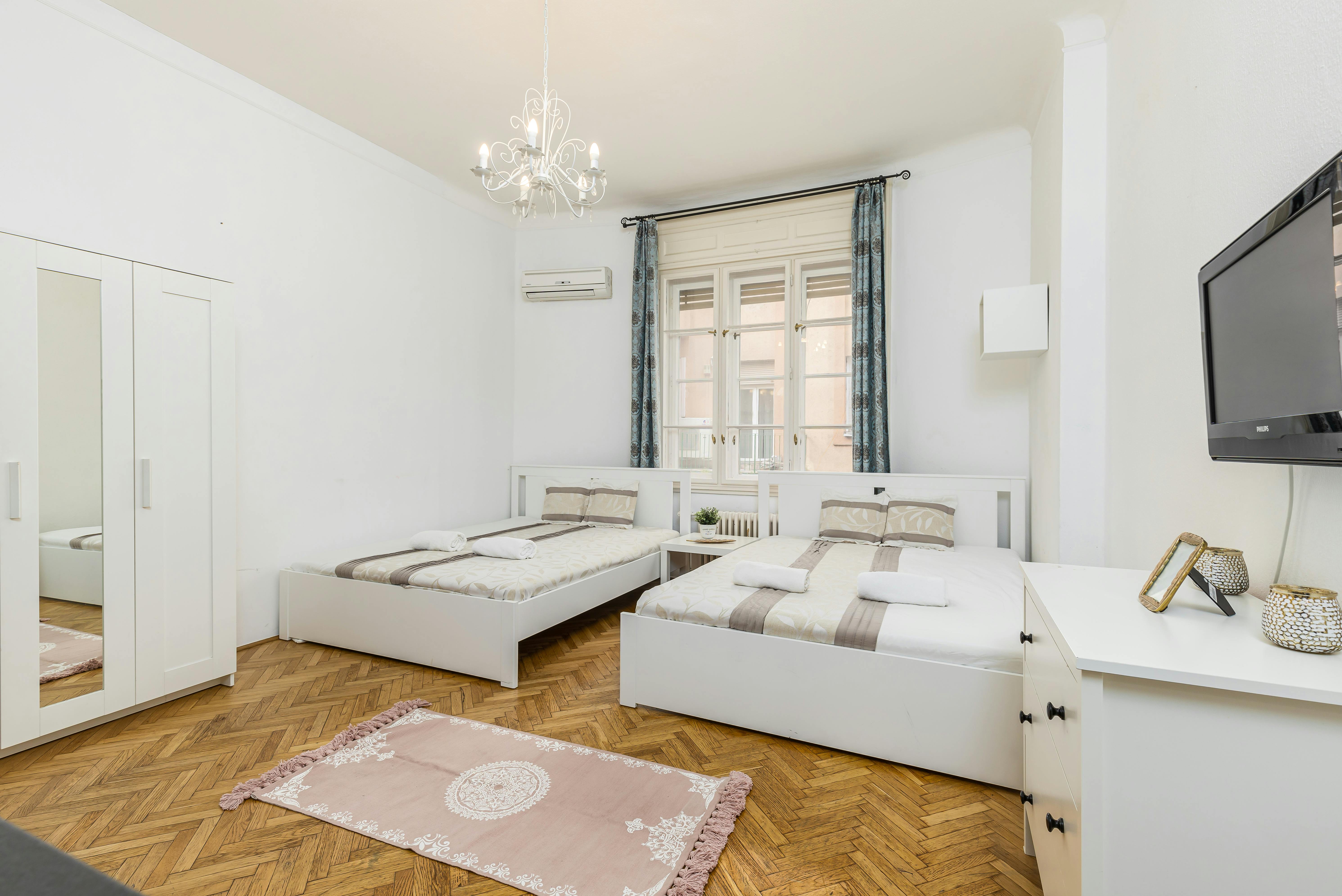 Wesselényi utca, Budapest preview