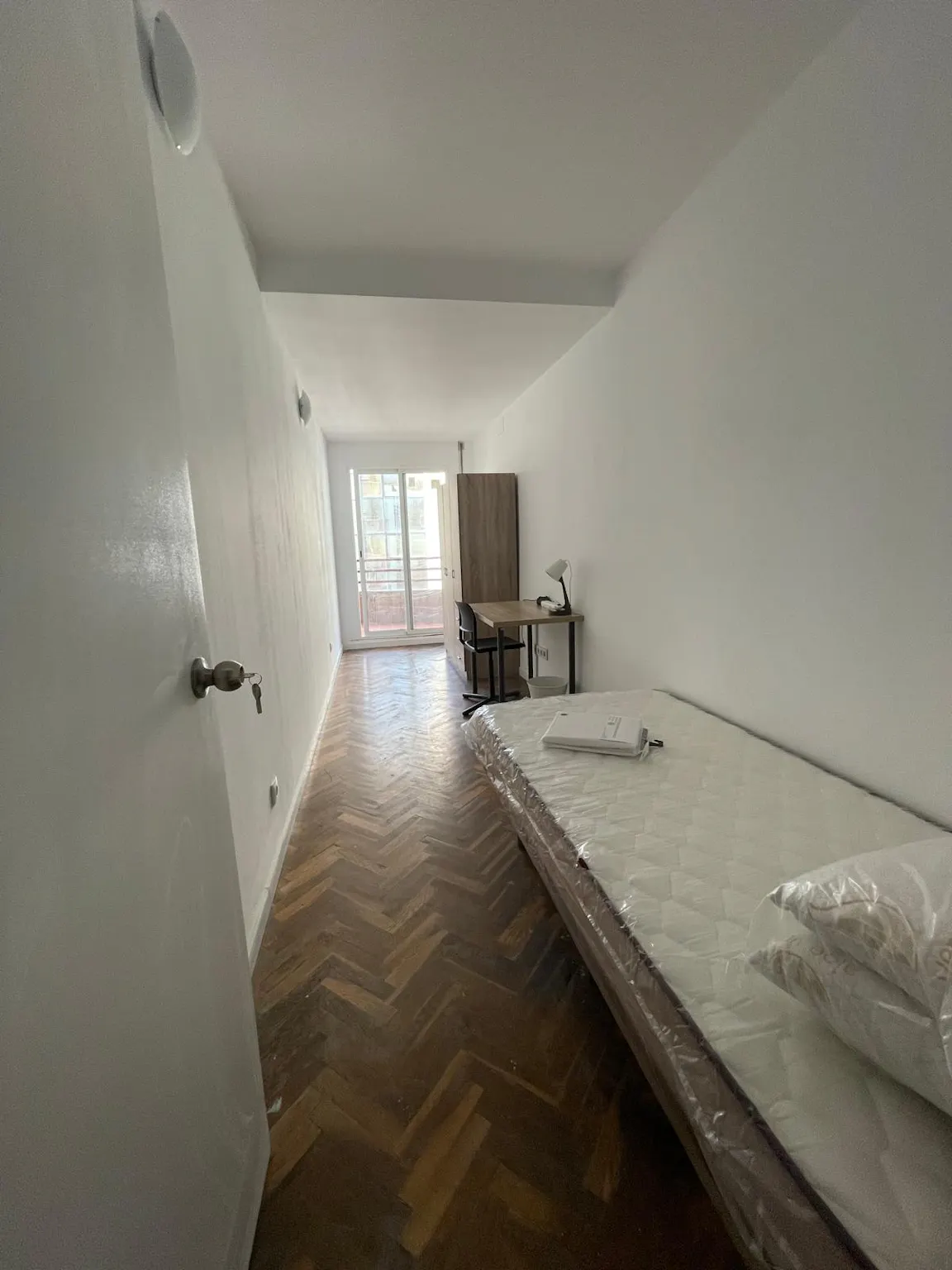 Private room in Avinguda de la Riera de Cassoles, Barcelona (1702285) ROOM